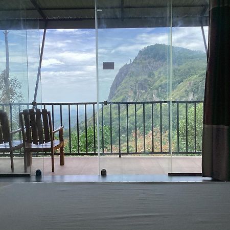 Mountjoy Ella Hotell Exteriör bild